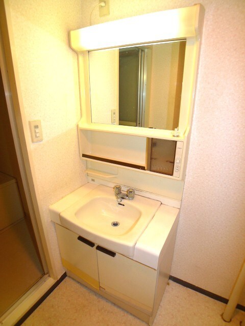 物件内観写真10　(洗面)