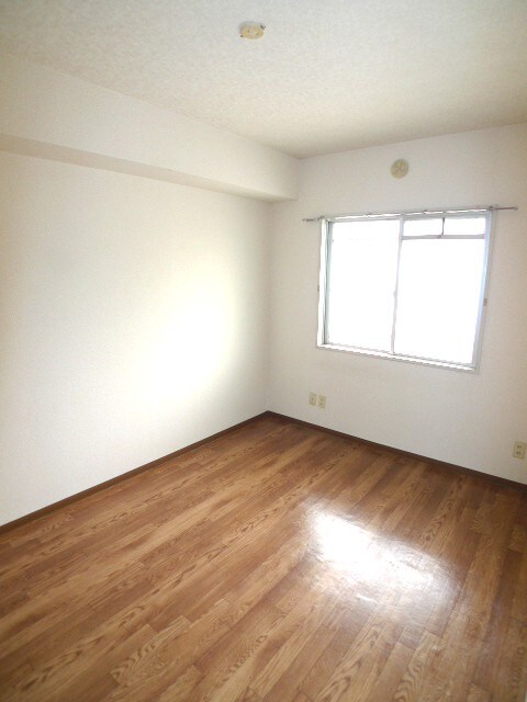 物件内観写真12　(居室)