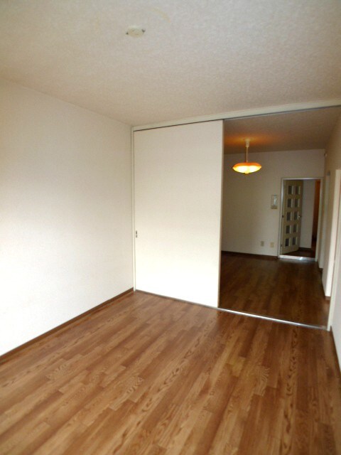 物件内観写真14　(居室)