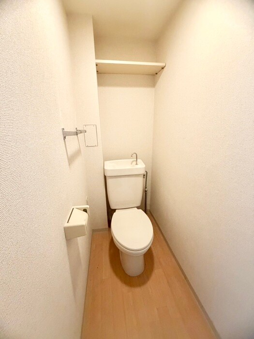 物件内観写真12　(トイレ)