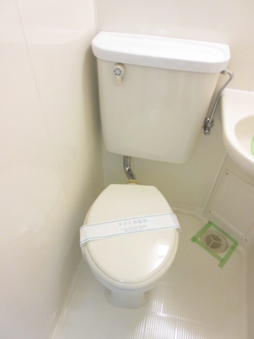 物件内観写真10　(トイレ)