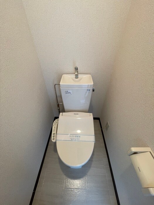 物件内観写真10　(トイレ)