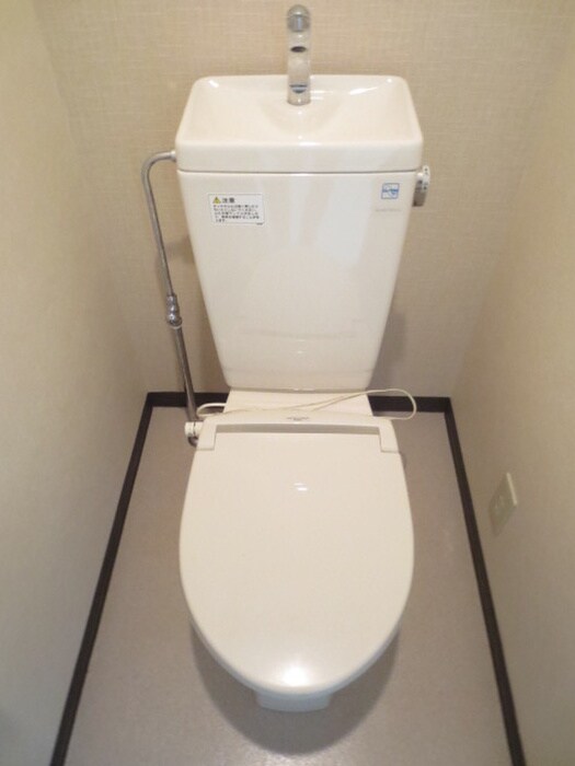 物件内観写真11　(トイレ)