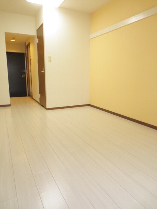 物件内観写真15　(居室)