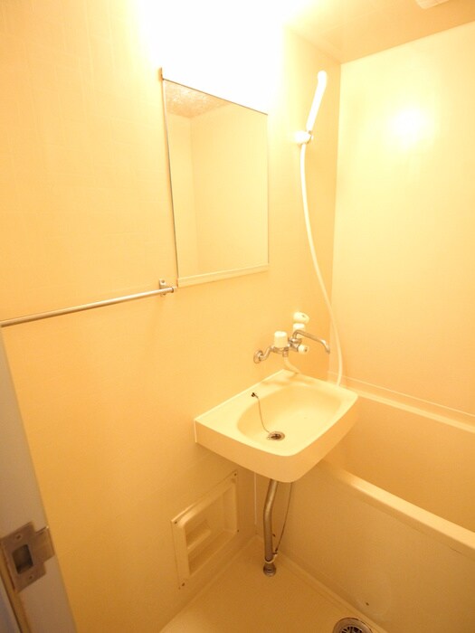 物件内観写真9　(洗面)