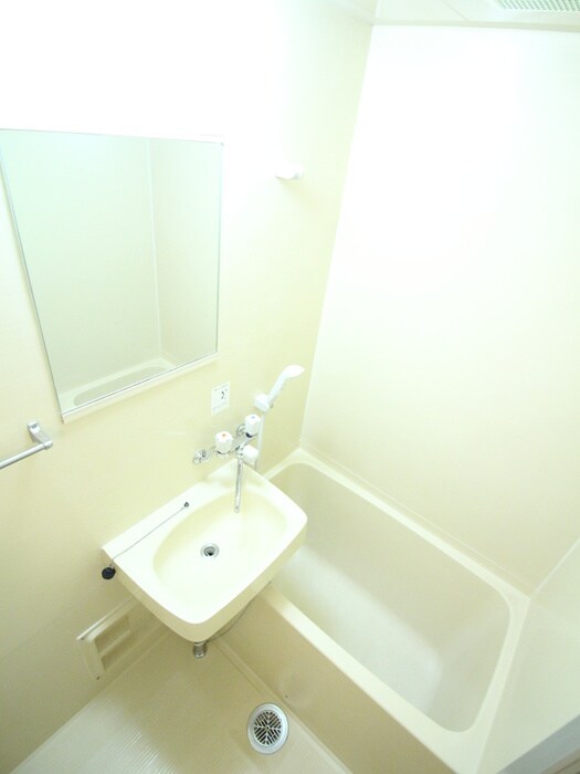 物件内観写真9　(バス／シャワールーム等)