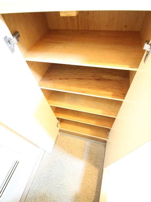 物件内観写真17　(靴箱)