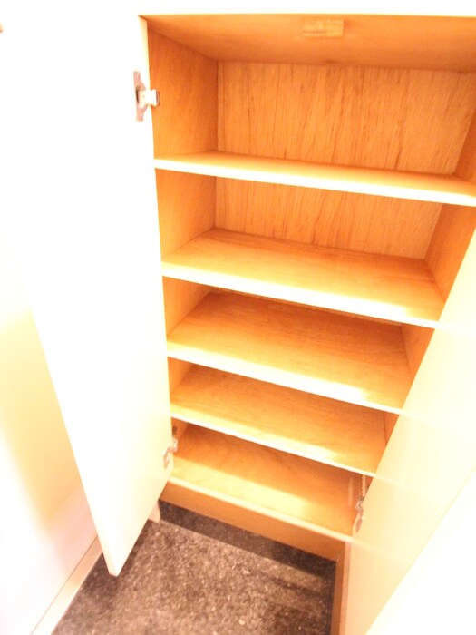 物件内観写真18　(靴箱)