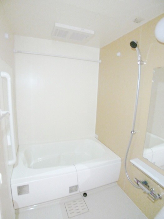 物件内観写真9　(バス／シャワールーム等)