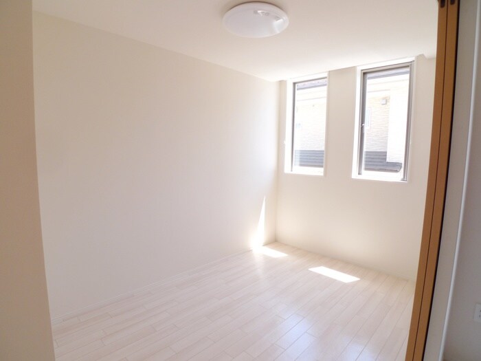 物件内観写真17　(居室)