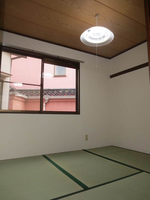 物件内観写真5　(居室)