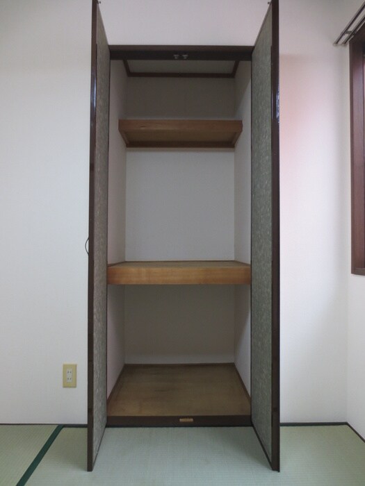物件内観写真8　(収納)