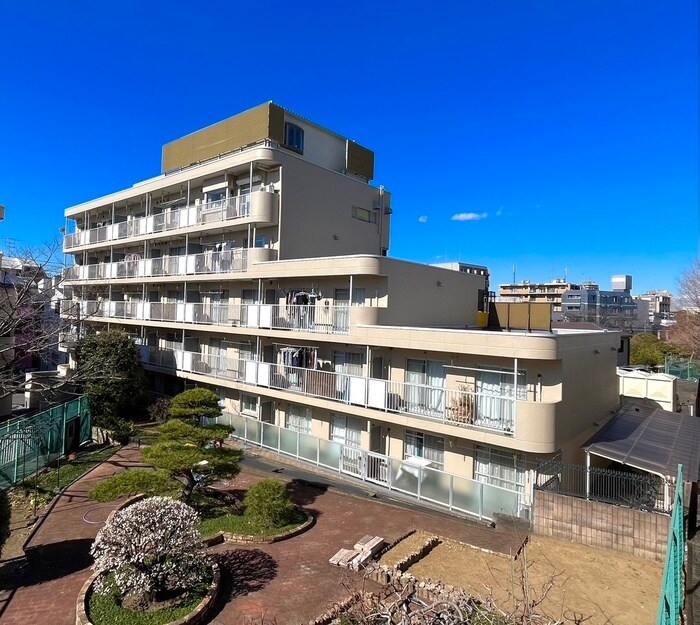 物件外観写真3　(周辺環境)