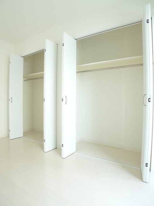 物件内観写真8　(収納)