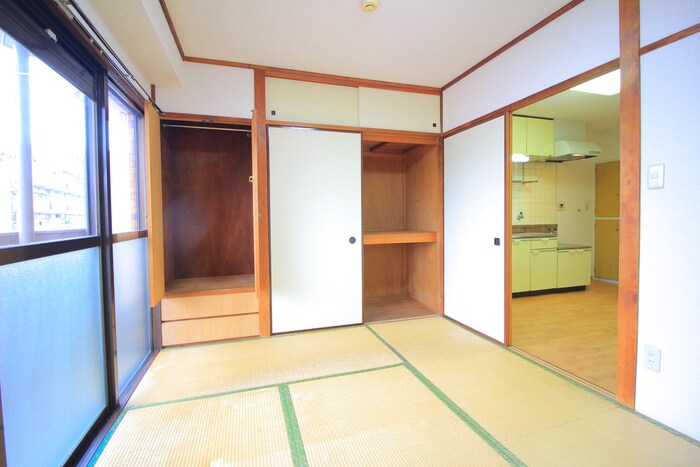 物件内観写真12　(居室)