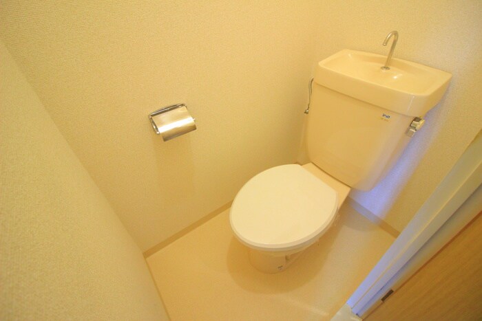 物件内観写真13　(トイレ)