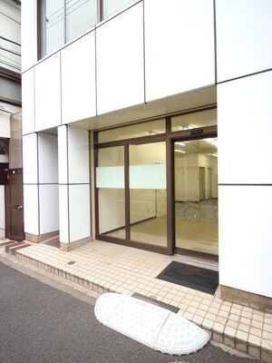 小島ビル外観写真