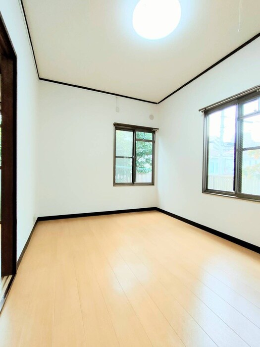 物件内観写真7　(居室)