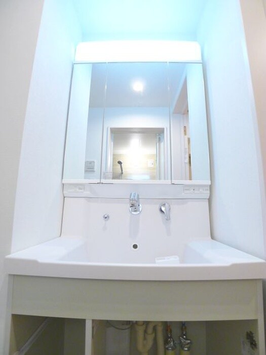 物件内観写真11　(洗面)