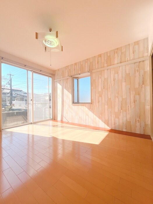 物件内観写真8　(居室)