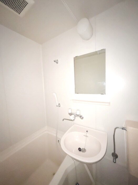 物件内観写真12　(洗面)