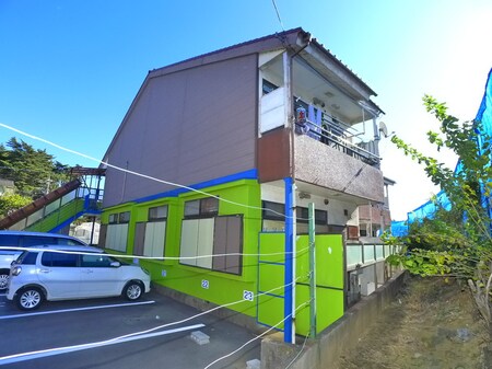 第三稲荷台ハイツ外観写真