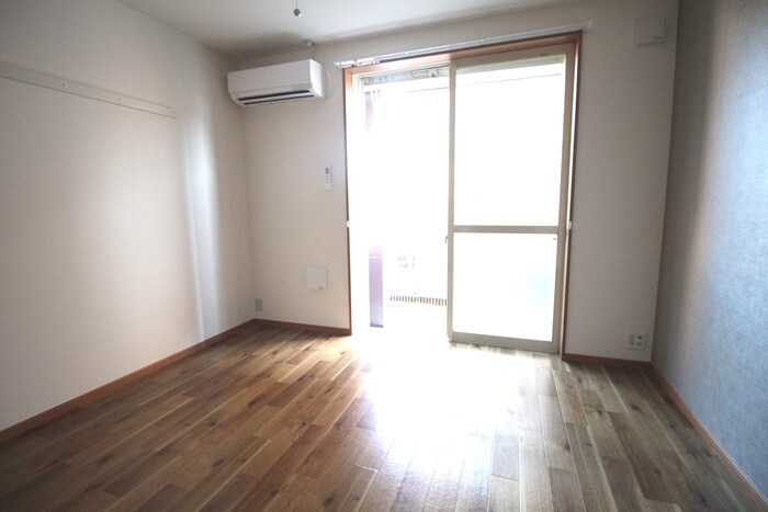 物件内観写真12　(居室)