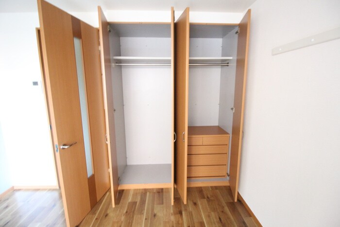 物件内観写真13　(収納)