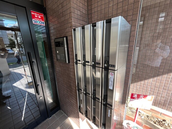 物件外観写真4　(建物設備)