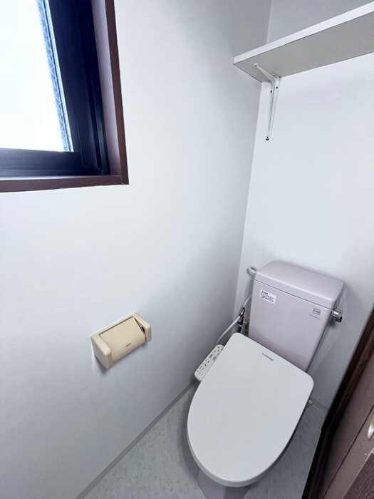 物件内観写真11　(トイレ)