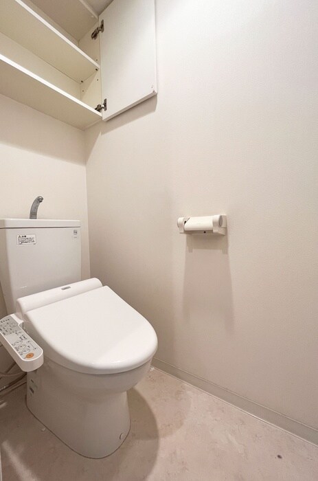 物件内観写真15　(トイレ)