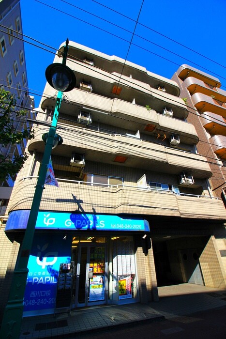 物件外観写真1　(外観写真)