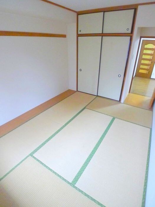 物件内観写真14　(居室)