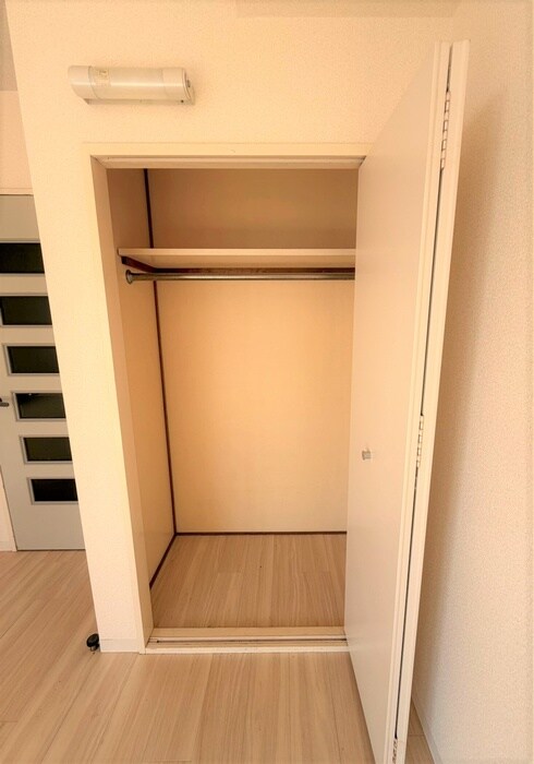 物件内観写真9　(収納)