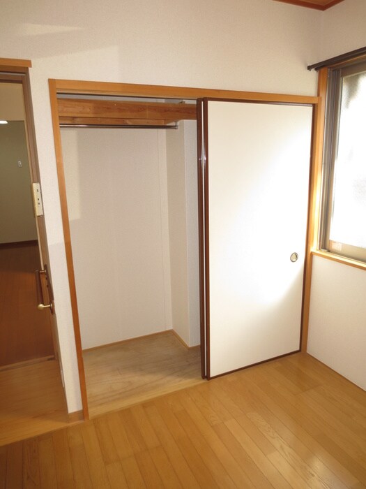 物件内観写真15　(収納)