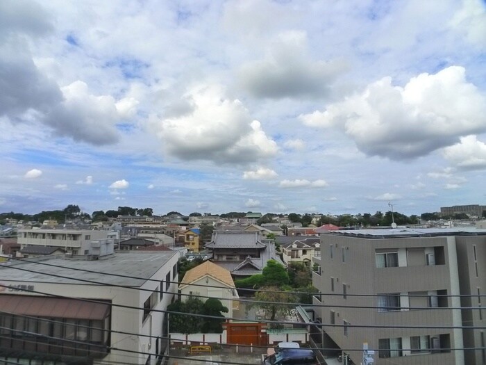 物件内観写真22　(室内からの展望)