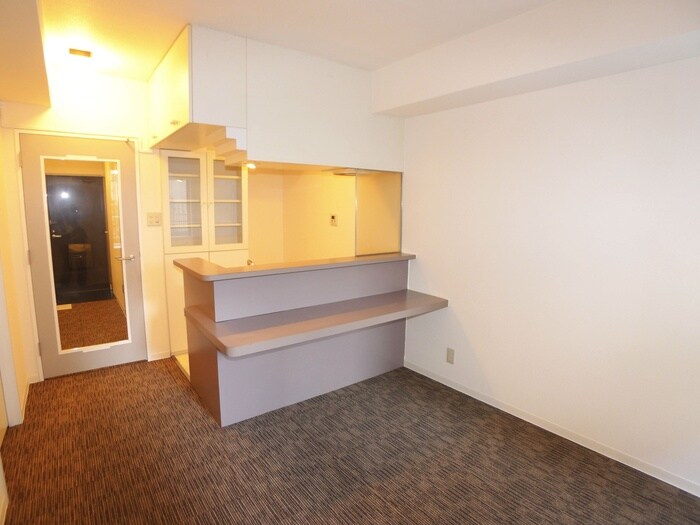 物件内観写真10　(居室)