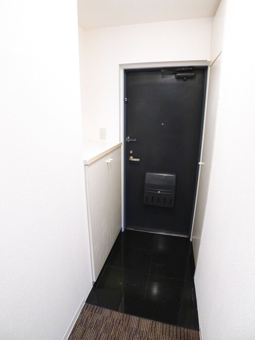 物件内観写真21　(玄関)