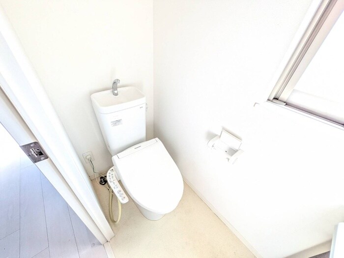 物件内観写真12　(トイレ)