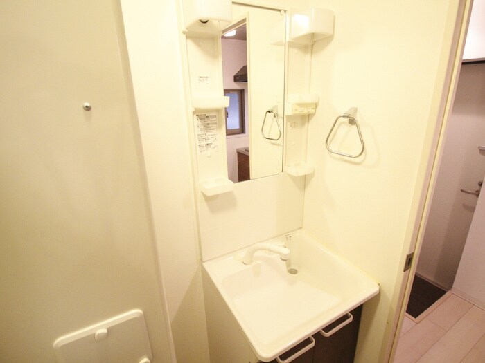 物件内観写真13　(洗面)