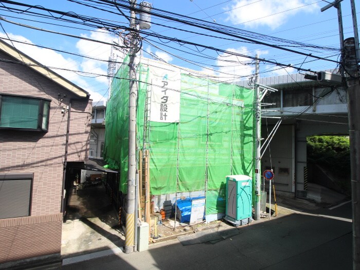 物件内観写真15　(室内からの展望)