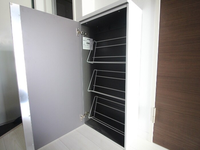 物件内観写真16　(靴箱)