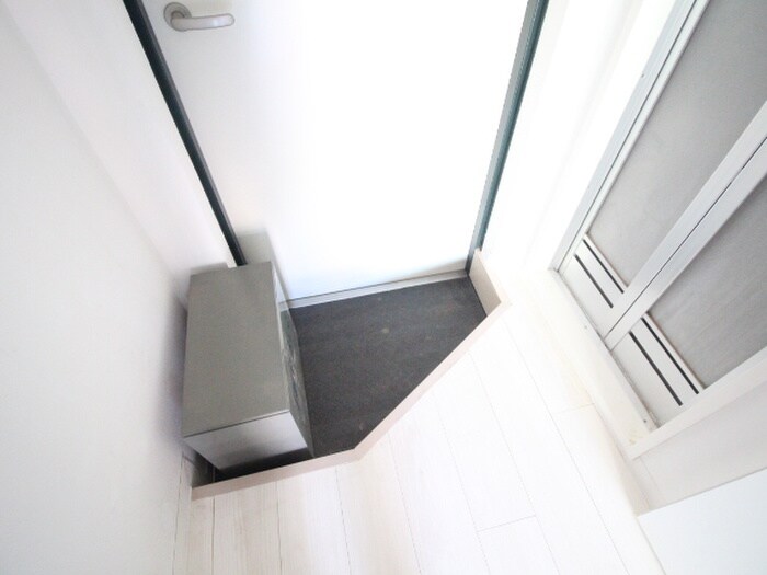 物件内観写真17　(玄関)