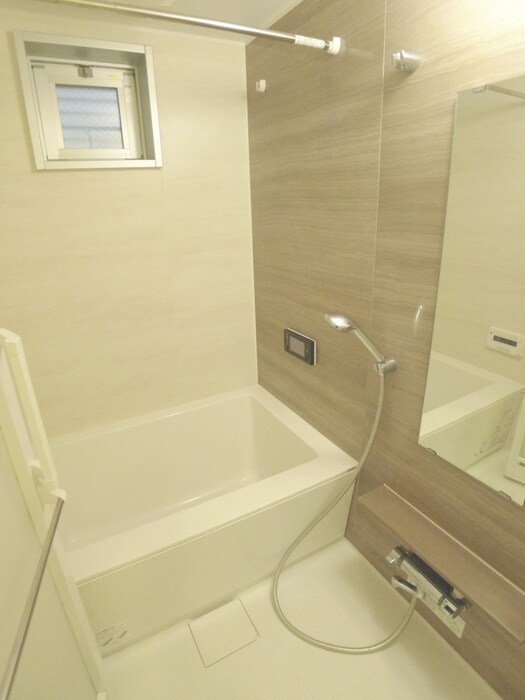 物件内観写真8　(バス／シャワールーム等)