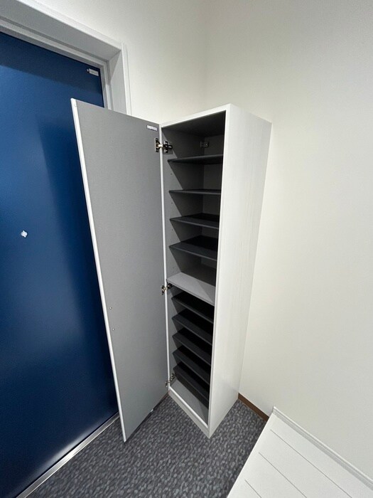 物件内観写真8　(靴箱)