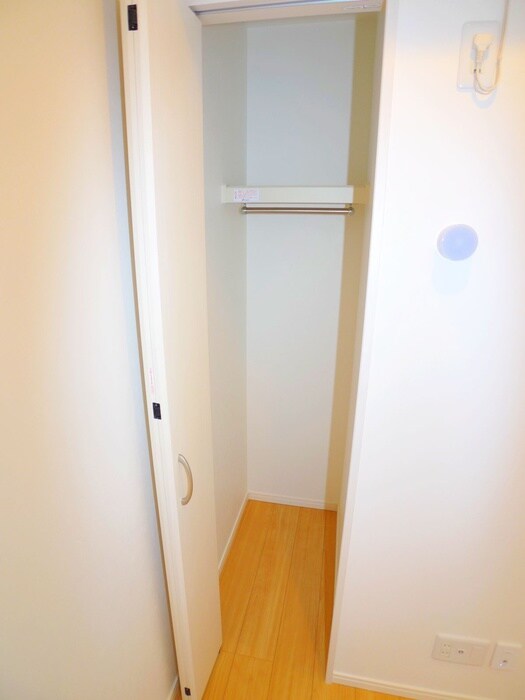 物件内観写真11　(収納)