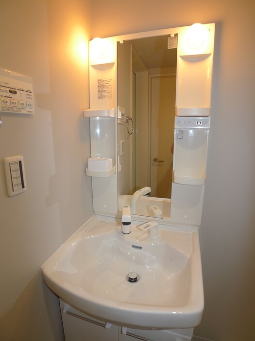 物件内観写真19　(洗面)