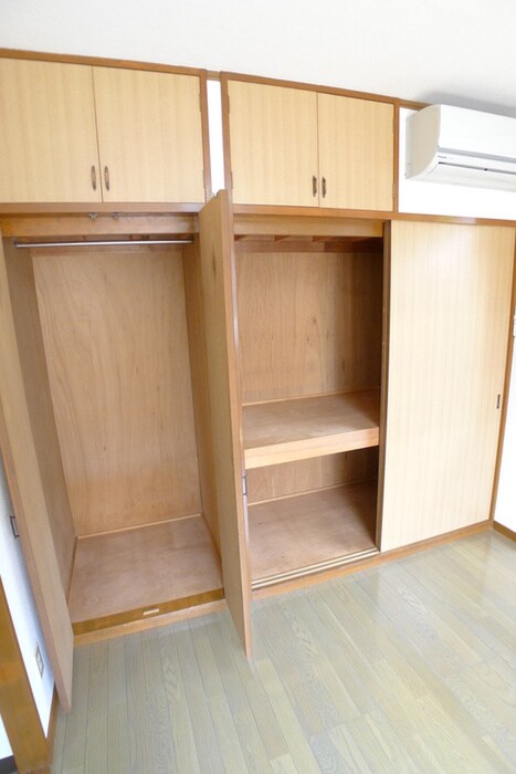 物件内観写真6　(収納)