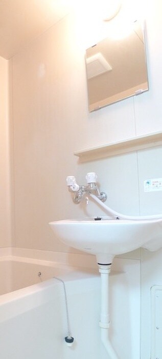 物件内観写真8　(洗面)