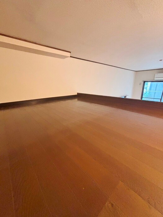 物件内観写真11　(ロフト)